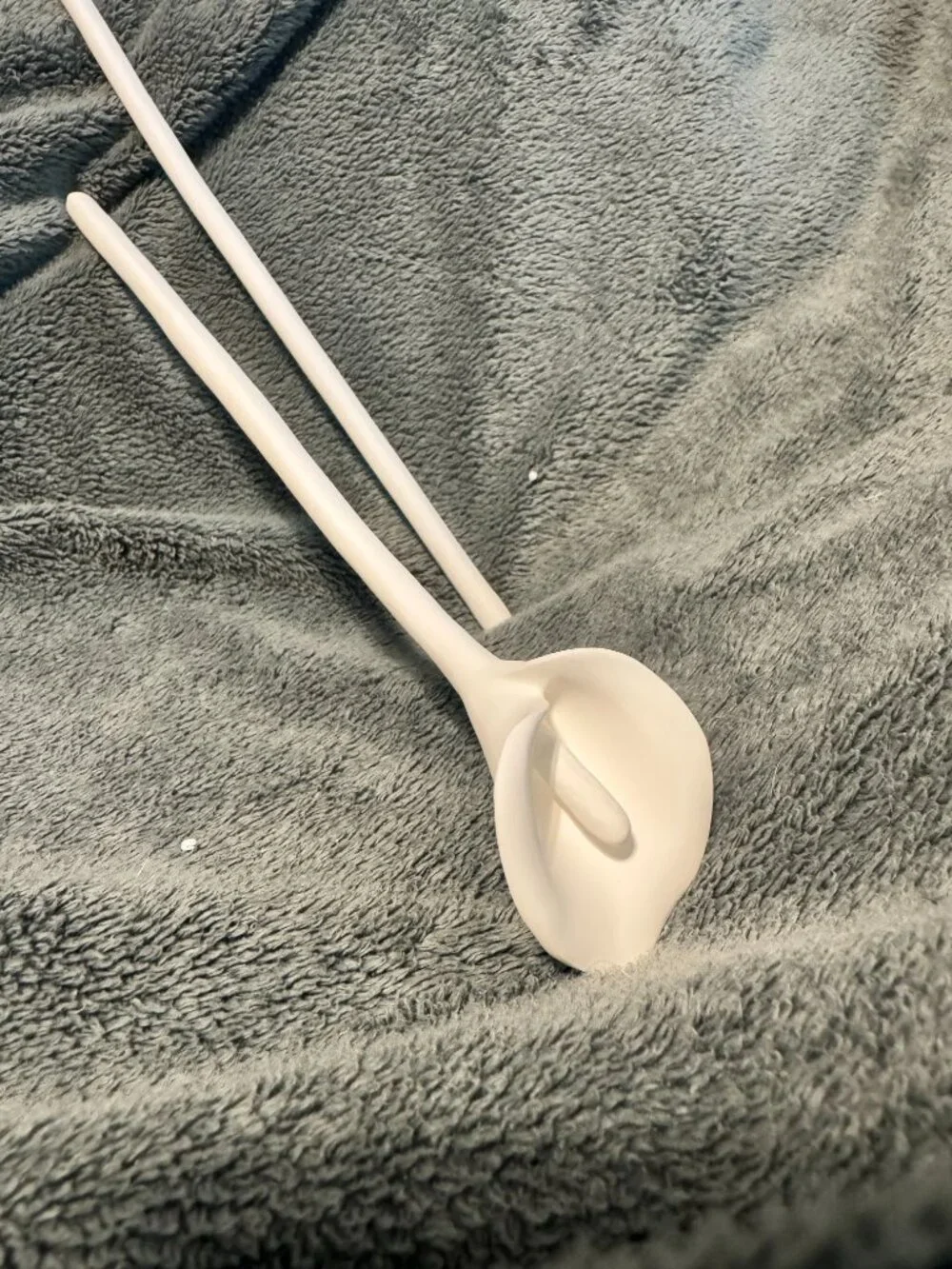 NIB PartyLite Calla Lily Porcelain Diffuser Reeds (Set of 2)